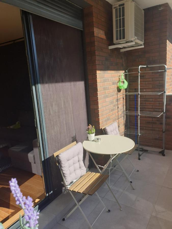 Apartment Mona Belgrade Extérieur photo
